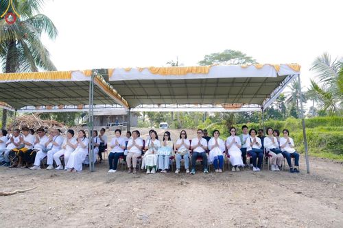 ภาพ No.155787:พิธีกลั่นแผ่นดิน ศูนย์ปฏิบัติธรรมบาหลีแห่งที่ 2  ตั้งอยู่ที่ Sumita, Gianyar, เกียนยัร บาหลี ประเทศอินโดนีเซีย ในวันที่ 20 กันยายน พ.ศ. 2567