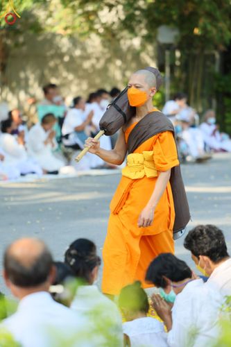 ภาพ No.110349:พิธีต้อนรับพระธรรมยาตรา ในโครงการธรรมยาตรากตัญญูบูชา มหาปูชนียาจารย์ พระมงคลเทพมุนี(สด จนฺทสโร) พระผู้ปราบมาร อนุสรณ์สถาน 7 แห่ง ปีที่ 12 วันที่ 11 มกราคม พ.ศ. 2567 ณ อนุสรณ์สถานลำดับที่ 3 สถานที่เกิดใหม่ในเพศสมณะ วัดสองพี่น้อง จ.สุพรรณบุรี