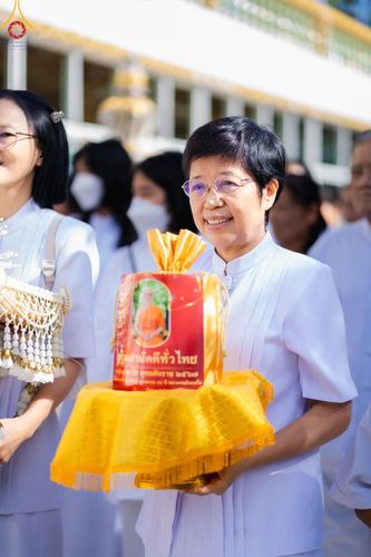 ภาพ No.166710:พิธีทอดกฐิน ณ วัดเขาดินมังกรทอง อ.บ่อทอง จ.ชลบุรี  ในโครงการกฐินสามัคคีทั่วไทย 30,000 วัด บูชาธรรม 80 ปี หลวงพ่อธัมมชโย โดยคณะศิษยานุศิษย์วัดพระธรรมกาย วันที่ 23 ตุลาคม พ.ศ. 2567