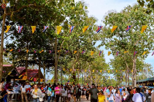 ภาพ No.268092:วันที่ 26 ตุลาคม พ.ศ. 2568 พิธีทอดกฐินสามัคคีทั่วไทย ณ วัดทุ่งสาย อ.ท่าตะเกียบ จ.ฉะเชิงเทรา โดยคณะศิษยานุศิษย์ บูชาธรรม 81 ปี หลวงพ่อธัมมชโย