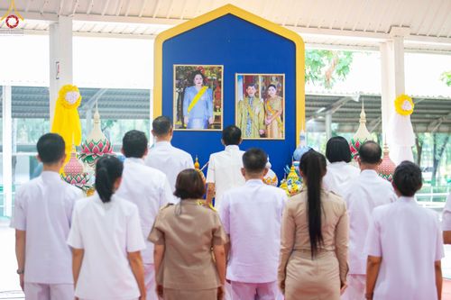 ภาพ No.86623:พิธีเจริญพระพุทธมนต์ถวายพระพรชัยมงคลแด่ สมเด็จพระนางเจ้าสิริกิติ์ พระบรมราชินีนาถ พระบรมราชชนนีพันปีหลวง พระบาทสมเด็จพระวชิรเกล้าเจ้าอยู่หัว และสมเด็จพระนางเจ้าฯ พระบรมราชินี วันจันทร์ที่ ๒๘ สิงหาคม พ.ศ. ๒๕๖๖ ณ มณฑลพิธีฯ อาคารโถงช้างฯ วัดพระธรรมกาย