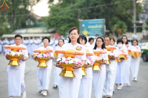 ภาพ No.102028:พิธีบรรพชาและอุปสมบทหมู่ธรรมทายาท ในโครงการอุปสมบทหมู่ รุ่นบูชาธรรมมหาปูชนียาจารย์ ณ วัดพระพุทธบาทราชวรมหาวิหาร และวัดนิคมวาสี อ.พระพุทธบาท จ.สระบุรี วันเสาร์ที่ 9 ธันวาคม พ.ศ. 2566