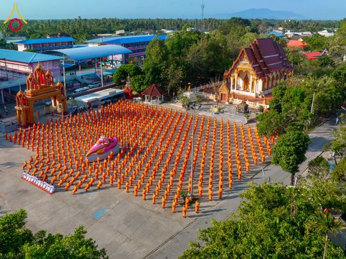ภาพ No.211320:วันอาทิตย์ที่ 16 มีนาคม พ.ศ. 2568 ธรรมยาตราอัญเชิญพระบรมสารีริกธาตุ รอบเมืองปัตตานี ประดิษฐาน ณ ปทุมเจดีย์ เจดีย์พระพุทธเจ้า 5 พระองค์  ศูนย์อบรมเยาวชนปัตตานี