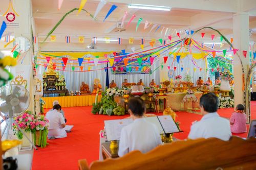 ภาพ No.178428:พิธีทอดกฐิน ณ วัดหนองระเวียง ต.หนองระเวียง อ.พิมาย จ.นครราชสีมา ในโครงการทอดกฐินสามัคคีทั่วไทย 30,000 วัด บูชาธรรม 80 ปี หลวงพ่อธัมมชโย โดยคณะศิษยานุศิษย์วัดพระธรรมกาย วันที่ 13 พฤศจิกายน พ.ศ. 2567