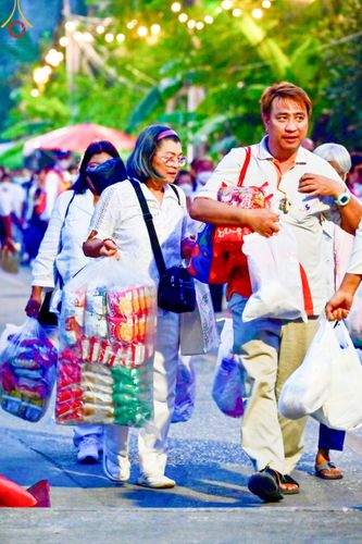 ภาพ No.115996:พิธีตักบาตรพระธรรมยาตรา ณ อนุสรณ์สถานลำดับที่ 4 สถานที่เกิดด้วยกายธรรม วัดโบสถ์(บน) จ.นนทบุรี วันที่ 21 มกราคม พ.ศ. 2567