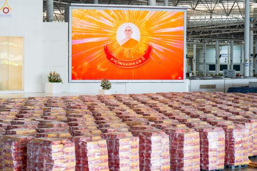 ภาพ No.322222:วันที่ 14 เมษายน พ.ศ.2569 การเตรียมกล่องไทยธรรม วันสุดท้าย เพื่องานถวายมหาสังฆทาน 40,000 กว่าวัดทั่วประเทศ วันคุ้มครองโลก 22 เมษายน พ.ศ.2569 วัดพระธรรมกาย