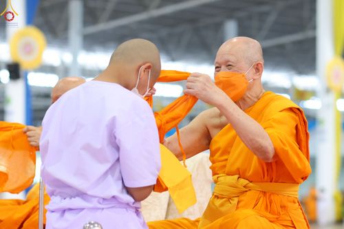 ภาพ No.79872:พิธีขอบรรพชา , พิธีคล้องอังสะ พิธีขอสรณคมน์และศีล , พิธีขอนิสสัย ในโครงการบรรพชาสามเณรฟื้นฟูพระพุทธศาสนาทั่วไทย วันเสาร์ที่ 8 เมษายน พ.ศ.2566