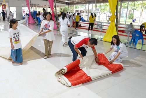 ภาพ No.82283:พิธีตักบาตรพระ 1,000 รูป ปีที่ 8 วันเสาร์ที่ 10 มิถุนายน 2566 ณ ธุดงคสถานล้านนา อ.สันทราย จ.เชียงใหม่