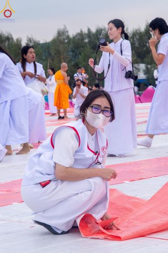 ภาพ No.120988:V.20 เป็นปลื้ม การเตรียมงาน เก็บงาน การรับบุญของเจ้าหน้าที่หน่วยงานต่างๆ เพื่อโครงการธรรมยาตรา กตัญญูบูชา มหาปูชนียาจารย์ พระมงคลเทพมุนี (สด จนฺทสโร) พระผู้ปราบมาร อนุสรณ์สถาน 7 แห่ง ปีที่ 12 ระหว่างวันที่ 2 - 31 มกราคม พ.ศ.2567