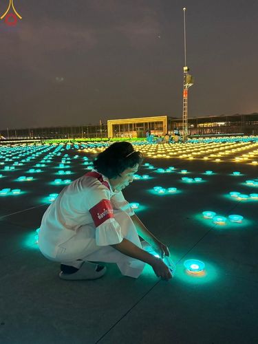 ภาพ No.58367:V.41 เทหมดใจ  ลุยต่อไป ร้อยซาวปี การเตรียมงาน การปฏิบัติงาน และการเก็บงาน ของเจ้าหน้าที่หน่วยงานต่างๆ เพื่อพิธีฉลองอายุวัฒนมงคล 80 ปี หลวงพ่อธัมมชโย และรับถวายมหาสังฆทาน 10,000 กว่าวัดทั่วประเทศ ในวันคุ้มครองโลก จันทร์ที่ 22 เมษายน พ.ศ. 2567