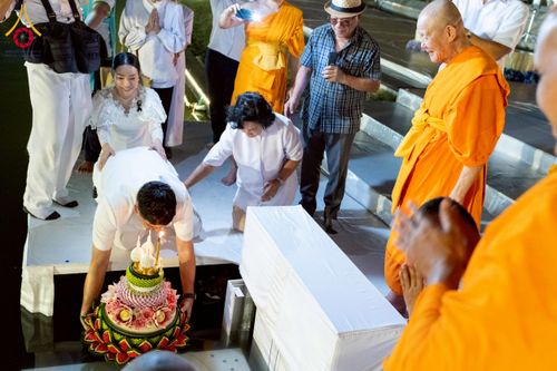 ภาพ No.266438:วันพุธที่ 5 พฤศจิกายน พ.ศ. 2568 (วันพระ ขึ้น 15 ค่ำ เดือน 12) พิธีลอยกระทงธรรม  ณ สระมหาเศรษฐีทะเลบุญ มหาวิหารพระมงคลเทพมุนี วัดพระธรรมกาย จ.ปทุมธานี