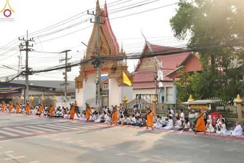 ภาพ No.120156:พิธีต้อนรับพระธรรมยาตรา ในโครงการธรรมยาตรา กตัญญูบูชา มหาปูชนียาจารย์ พระมงคลเทพมุนี(สด จนฺทสโร) พระผู้ปราบมาร อนุสรณ์สถาน 7 แห่ง ปีที่ 12 วันที่ 28 มกราคม พ.ศ. 2567 ณ วัดพระธรรมกาย จ.ปทุมธานี