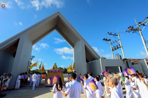 ภาพ No.248860:วันที่ 20 กันยายน พ.ศ. 2568 พิธีอัญเชิญรูปหล่อหลวงปู่วัดปากน้ำ ภาษีเจริญ จากวัดมงคลนิมิตร พระอารามหลวง เพื่อประดิษฐาน ณ วิหารพระมงคลเทพมุนี (สด จนฺทสโร)  ศูนย์ปฏิบัติธรรมภูเก็ต จ.ภูเก็ต