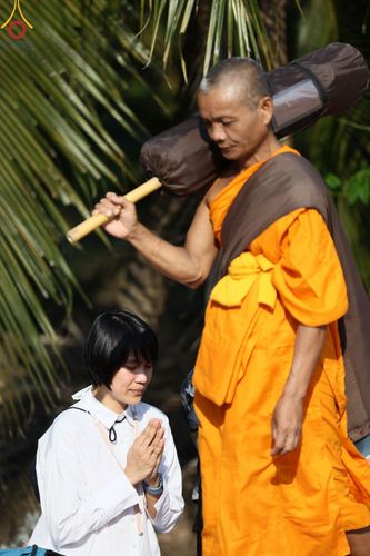 ภาพ No.198863:V.50 สารพัดV สารพัดดี ที่ธรรมยาตรา ในโครงการธรรมยาตรา กตัญญูบูชา มหาปูชนียาจารย์ พระมงคลเทพมุนี(สด จนฺทสโร) พระผู้ปราบมาร อนุสรณ์สถาน 7 แห่ง ปีที่ 13 ระหว่างวันที่ 2-31 มกราคม พ.ศ. 2568