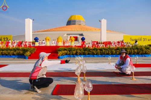 ภาพ No.208223:V.55 สารพัดV สารพัดดี ที่วัดพระธรรมกาย ในโครงการธรรมยาตรา กตัญญูบูชา มหาปูชนียาจารย์ พระมงคลเทพมุนี (สด จนฺทสโร) พระผู้ปราบมาร อนุสรณ์สถาน 7 แห่ง ปีที่ 13 ระหว่างวันที่ 2-31 มกราคม พ.ศ. 2568