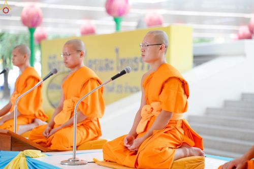 ภาพ No.328383:วันเสาร์ที่ 2 พฤษภาคม พ.ศ.2569 พิธีอุปสมบทสามเณรเตรียม DCI รุ่นที่ 23 ณ อุโบสถพระไตรปิฎก วัดพระธรรมกาย จังหวัดปทุมธานี