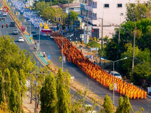 ภาพ No.310530:วันอาทิตย์ที่ 22 กุมภาพันธ์ พ.ศ. 2569 พิธีอัญเชิญพระประธาน “พระธรรมกาย” เพื่อไปประดิษฐาน ณ ธุดงเข้าสถานอำนาจเจริญ จังหวัดอำนาจเจริญ