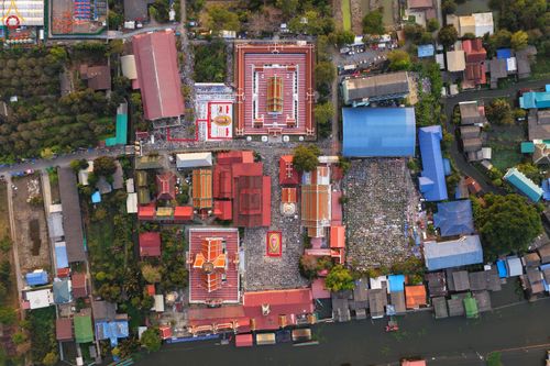 ภาพ No.296956:วันที่ 17 มกราคม พ.ศ. 2569 พิธีจุดประทีปถวายเป็นพุทธบูชา และบูชาธรรมมหาปูชนียาจารย์  ณ วัดโบสถ์บน ต.บางคูเวียง จ.นนทบุรี อนุสรณ์สถานลำดับที่ 4 สถานที่เกิดด้วยกายธรรม ในโครงการธรรมยาตรา กตัญญูบูชา มหาปูชนียาจารย์ พระมงคลเทพมุนี(สด จนฺทสโร) พระผู้ปราบมาร อ