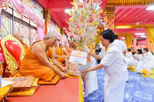 ภาพ No.203580:พิธีทอดผ้าป่าทำนุบำรุงศาสนสถาน ณ วัดตะเคียน ตำบลบางคูเวียง อำเภอบางกรวย จังหวัดนนทบุรี ในโครงการธรรมยาตรา กตัญญูบูชา มหาปูชนียาจารย์ พระมงคลเทพมุนี(สด จนฺทสโร) พระผู้ปราบมาร อนุสรณ์สถาน 7 แห่ง ปีที่ 13 วันที่ 29 มกราคม พ.ศ. 2568