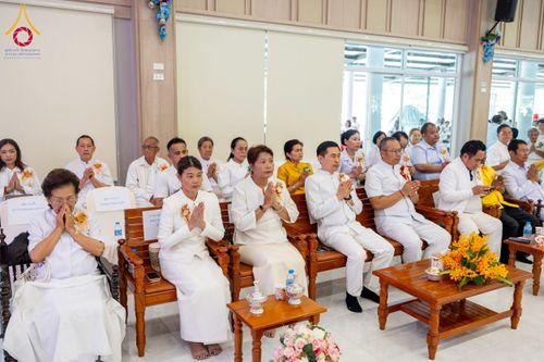 ภาพ No.212495:วันเสาร์ที่ 22 มีนาคม พ.ศ. 2568 พิธีถวายสังฆทานแด่คณะสงฆ์ 323 วัด ปีที่ 21 ครั้งที่ 175 พิธีมอบกองทุนหนุนแรงใจช่วยครูใต้ ปีที่ 18 ครั้งที่ 139 และพิธีทำบุญอุทิศส่วนกุศลให้ผู้วายชนม์ ณ ศูนย์ปฏิบัติธรรมภาคใต้ อำเภอบางกล่ำ จังหวัดสงขลา