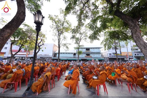 ภาพ No.312772:วันอาทิตย์ที่ 8 มีนาคม พ.ศ.2569 ทำบุญเมืองนครราชสีมา 558 ปี ตักบาตรพระ 10,000 รูป (ภาพชุดที่ 2)