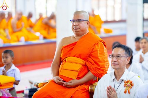 ภาพ No.195266:พิธีทอดผ้าป่าทำนุบำรุงศาสนสถาน ณ วัดพรสวรรค์ ต.หนองบ่อ อ.สองพี่น้อง จ.สุพรรณบุรี ในโครงการธรรมยาตรา กตัญญูบูชา มหาปูชนียาจารย์ พระมงคลเทพมุนี(สด จนฺทสโร) พระผู้ปราบมาร อนุสรณ์สถาน 7 แห่ง ปีที่ 13 วันที่ 13 มกราคม พ.ศ. 2568