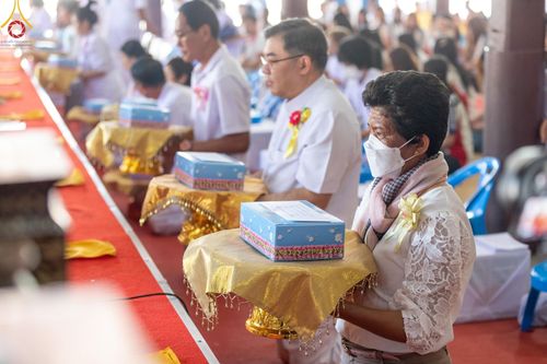 ภาพ No.199577:พิธีทอดผ้าป่าทำนุบำรุงศาสนสถาน ณ วัดศิลามูล ตำบลหินมูล อำเภอบางเลน จังหวัดนครปฐม ในโครงการธรรมยาตรา กตัญญูบูชา มหาปูชนียาจารย์ พระมงคลเทพมุนี(สด จนฺทสโร) พระผู้ปราบมาร อนุสรณ์สถาน 7 แห่ง ปีที่ 13 วันที่ 21 มกราคม พ.ศ. 2568