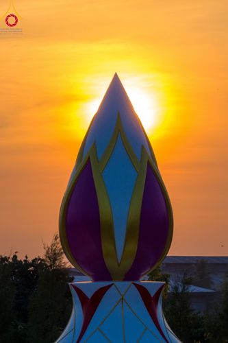 ภาพ No.109639:พิธีจุดประทีปถวายเป็นพุทธบูชา และบูชาธรรมมหาปูชนียาจารย์ วันที่ 10 มกราคม พ.ศ. 2567 ณ อนุสรณ์สถานคลองบางนางแท่น อ.สามพราน จ.นครปฐม