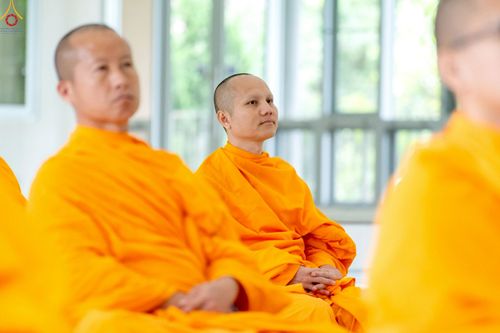 ภาพ No.242305:วันที่ ๒๙ - ๓๑ สิงหาคม พ.ศ. ๒๕๖๘ สัมมนารวมใจผู้นำบุญ บูชาธรรม ๘๑ ปี  หลวงพ่อธัมมชโย รุ่นที่ ๒ กฐินสามัคคีทั่วไทย ๓๐,๐๐๐ วัด โครงการอุปสมบทบูชาธรรมมหาปูชนียาจารย์  ๓,๐๐๐ รูป