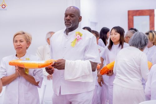 ภาพ No.234665:วันอาทิตย์ที่ 20 กรกฎาคม  พ.ศ.2568 พิธีทอดผ้าป่าภาคพื้นอเมริกา พิธีเจริญพระพุทธมนต์ ฉลองอาคารแก้วธรรมชัยรัตนอนันต์ วัดพระธรรมกายเทนเนสซี ประเทศสหรัฐอเมริกา