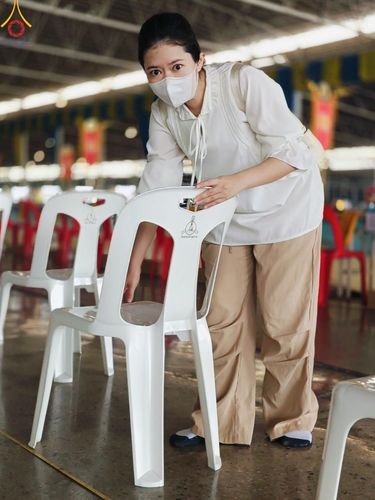 ภาพ No.59705:V.39 ทุ่มสุดใจ ธรรมชัย 80 ปี การเตรียมงาน การปฏิบัติงาน ของเจ้าหน้าที่หน่วยงานต่างๆ เพื่อพิธีฉลองอายุวัฒนมงคล 80 ปี หลวงพ่อธัมมชโย และรับถวายมหาสังฆทาน 10,000 กว่าวัดทั่วประเทศ ในวันคุ้มครองโลก จันทร์ที่ 22 เมษายน พ.ศ. 2567