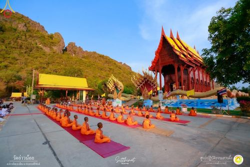 ภาพ No.93846:กิจกรรมสามเณร ศูนย์ปฏิบัติธรรมสวนผึ้ง จ.ราชบุรี ในโครงการบรรพชาสามเณรฟื้นฟูพระพุทธศาสนาทั่วไทย