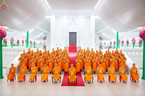 ภาพ No.84274:พิธีขอบรรพชา , พิธีขอสรณคมน์และศีล ,  พิธีรับบาตร , พิธีอุปสมบท ในโครงการบรรพชาอุปสมบทหมู่ธรรมทายาทรุ่นเข้าพรรษา และโครงการบรรพชาสามเณรโรงเรียนนานาชาติ รุ่นที่ 12 ณ โบสถ์พระไตรปิฎก วัดพระธรรมกาย วันที่ 22 กรกฎาคม พ.ศ. 2566