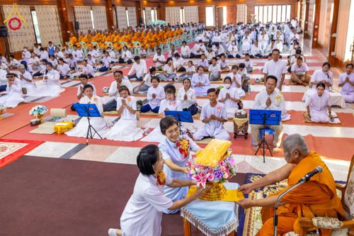 ภาพ No.200089:พิธีทอดผ้าป่าทำนุบำรุงศาสนสถาน ณ วัดบางไผ่นารถ ตำบลบางไทรป่า อำเภอบางเลน จังหวัดนครปฐม ในโครงการธรรมยาตรา กตัญญูบูชา มหาปูชนียาจารย์ พระมงคลเทพมุนี(สด จนฺทสโร) พระผู้ปราบมาร อนุสรณ์สถาน 7 แห่ง ปีที่ 13 วันที่ 22 มกราคม พ.ศ. 2568