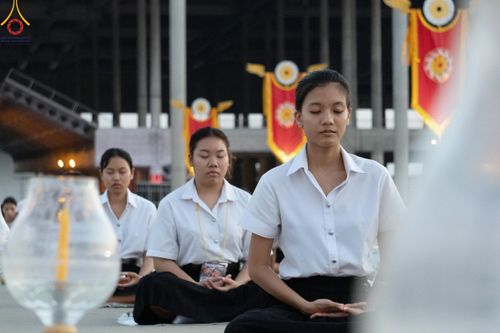 ภาพ No.124821:พิธีเวียนประทักษิณและจุดมาฆประทีป ในวันมาฆบูชา เสาร์ที่ 24 กุมภาพันธ์ พ.ศ. 2567 ณ พระมหาธรรมกายเจดีย์ วัดพระธรรมกาย