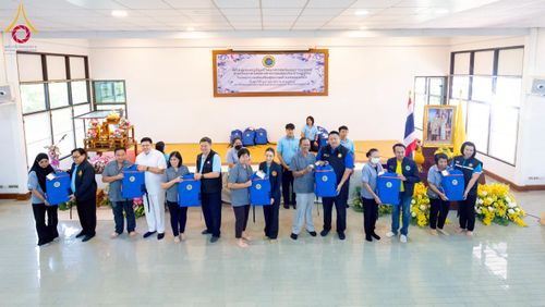 ภาพ No.259764:วันที่ 24 ตุลาคม พ.ศ. 2568 รพ.สต.คลองหนึ่ง อ.คลองหลวง สังกัด อบจ.ปทุมธานี จัดประชุมและมอบครุภัณฑ์ทางการแพทย์ เสริมพลัง อสม. ขับเคลื่อนสุขภาพชุมชนอย่างยั่งยืน ณ วัดพระธรรมกาย