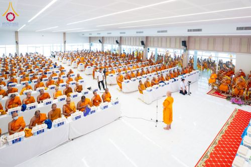 ภาพ No.225987:วันเสาร์ที่ 24 พฤษภาคม พ.ศ. 2568 พิธีถวายสังฆทาน 323 วัด ปีที่ 21 ครั้งที่ 177 พิธีมอบกองทุนหนุนแรงใจช่วยครูใต้ ปีที่ 18 ครั้งที่ 141 และพิธีทำบุญอุทิศส่วนกุศลให้ผู้วายชนม์ ณ ศูนย์ปฏิบัติธรรมภาคใต้ จ.สงขลา