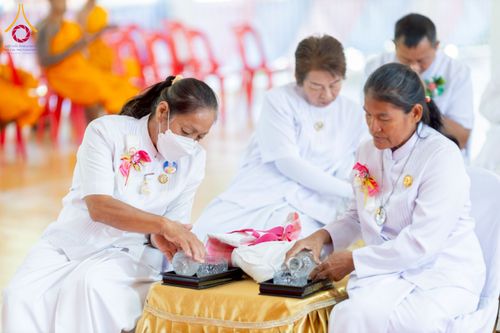 ภาพ No.274692:วันอาทิตย์ที่ 23 พฤศจิกายน พ.ศ. 2568 พิธีทอดผ้าป่าสามัคคี เพื่อระดมทุนสร้างกุฏิที่พักสามเณร ณ ศูนย์ปฏิบัติธรรมสวนผึ้ง จ.ราชบุรี