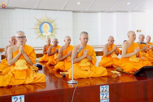 ภาพ No.238020:วันเสาร์ที่ 9 สิงหาคม พ.ศ. 2568 (วันพระ ขึ้น 15 ค่ำ เดือน 9) พิธีบุพเปตพลี ครั้งที่ 168 ร่วมอุทิศบุญแด่หมู่ญาติที่ล่วงลับไปแล้ว และสืบทอดอายุพระพุทธศาสนา ณ หอฉันคุณยายอาจารย์ฯ วัดพระธรรมกาย