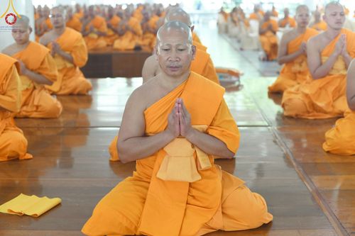 ภาพ No.162197:พิธีถวายภัตตาหารเมนูสวรรค์ เนื่องในวันออกพรรษา (ขึ้น 15 ค่ำ เดือน 11) วันพฤหัสบดีที่ 17 ตุลาคม พ.ศ. 2567 ณ หอฉันคุณยายอาจารย์ฯ วัดพระธรรมกาย