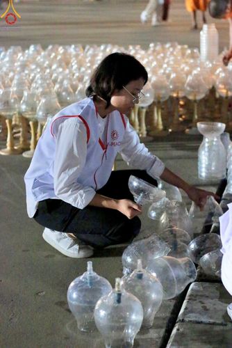 ภาพ No.123414:V.25 ชิตังเม การเตรียมงาน เก็บงาน การรับบุญของเจ้าหน้าที่หน่วยงานต่างๆ เพื่อโครงการธรรมยาตรา กตัญญูบูชา มหาปูชนียาจารย์ พระมงคลเทพมุนี (สด จนฺทสโร) พระผู้ปราบมาร อนุสรณ์สถาน 7 แห่ง ปีที่ 12 ระหว่างวันที่ 2 - 31 มกราคม พ.ศ.2567