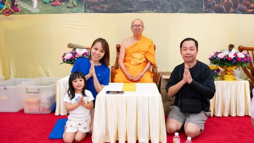 ภาพ No.139569:กิจกรรมวันวิสาขบูชา ณ Dhammakaya Centre Singapore วันที่ 21-22 พฤษภาคม พ.ศ. 2567