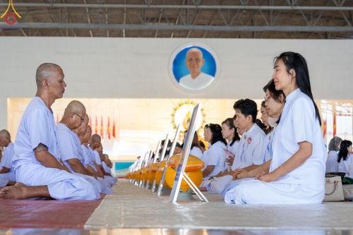 ภาพ No.180604:พิธีบรรพชาอุปสมบท โครงการอุปสมบทบูชาธรรมมหาปูชนียาจารย์ ประจำปีพุทธศักราช 2567 วันเสาร์ที่ 7 ธันวาคมพ.ศ. 2567 ณ วัดพระธรรมกาย จ.ปทุมธานี