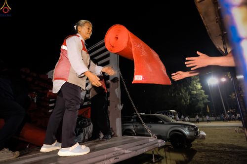 ภาพ No.301567:ภาพเบื้องหลังอาสาสมัครรวมใจ ชุดที่ 4 ในโครงการธรรมยาตรา กตัญญูบูชา มหาปูชนียาจารย์ พระมงคลเทพมุนี(สด จนฺทสโร) พระผู้ปราบมาร อนุสรณ์สถาน 7 แห่ง ปีที่ 14