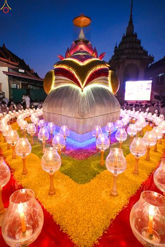 ภาพ No.297144:วันที่ 17 มกราคม พ.ศ. 2569 พิธีจุดประทีปถวายเป็นพุทธบูชา และบูชาธรรมมหาปูชนียาจารย์ (ภาพชุดที่ 2) ณ วัดโบสถ์บน ต.บางคูเวียง จ.นนทบุรี อนุสรณ์สถานลำดับที่ 4 สถานที่เกิดด้วยกายธรรม ในโครงการธรรมยาตรา กตัญญูบูชา มหาปูชนียาจารย์ พระมงคลเทพมุนี(สด จนฺทสโร) พร