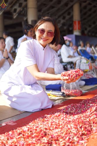 ภาพ No.305945:วันที่ 25 มกราคม พ.ศ. 2569 พิธีต้อนรับพระธรรมยาตรา วัดพระธรรมกาย(ภาพชุดที่ 4) ในโครงการธรรมยาตรา กตัญญูบูชา มหาปูชนียาจารย์ พระมงคลเทพมุนี(สด จนฺทสโร) พระผู้ปราบมาร อนุสรณ์สถาน 7 แห่ง ปีที่ 14