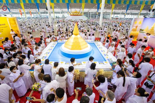 ภาพ No.77559:พิธีหล่อพระบรมพุทธเจ้า วัน อาทิตย์ที่ 12 มีนาคม พ.ศ. 2566 ณ วัดพระธรรมกาย จ.ปทุมธานี