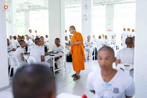 ภาพ No.340530:วันที่ 24-25 กรกฎาคม พ.ศ. 2569 โครงการพัฒนาคุณธรรม จริยธรรม สำหรับนักเรียนนายสิบตำรวจ (นสต.) รุ่นที่ 17 ศูนย์ฝึกอบรมตำรวจภูธรภาค 1 ได้จัดกิจกรรม WalkRally สวดมนต์นั่งสมาธิ และฟังธรรมจากพระอาจารย์ ณ ศูนย์ปฏิบัติธรรมเวิล์ดพีช วัลเล่ย์ (World Peace Valley) 