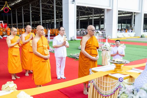 ภาพ No.316634:วันอาทิตย์ที่ 29 มีนาคม พ.ศ. 2569 พิธีทอดผ้าบังสุกุลและพิธีชำระร่าง โยมพ่อณรงค์ จินตมากุล  สิริอายุ 99 ปี 11 เดือน โยมบิดา พระครูปลัดรัตนวีรวัฒน์ (รังสฤษดิ์ อิทฺธิจินตโก) ที่ปรึกษาเจ้าคณะจังหวัดปทุมธานี เจ้าอาวาสวัดพระธรรมกาย  ณ ฌาปนสถานชั่วคราว ทางเข้า 