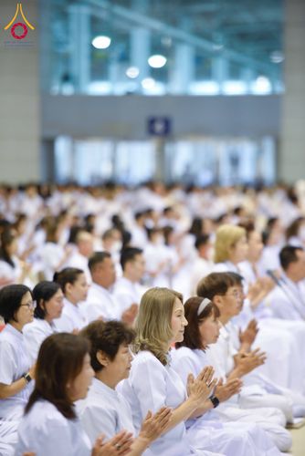 ภาพ No.308384:วันที่ 1  กุมภาพันธ์ พ.ศ. 2569 พิธีบูชาข้าวพระอาทิตย์ต้นเดือน ณ สภาธรรมกายสากล วัดพระธรรมกาย